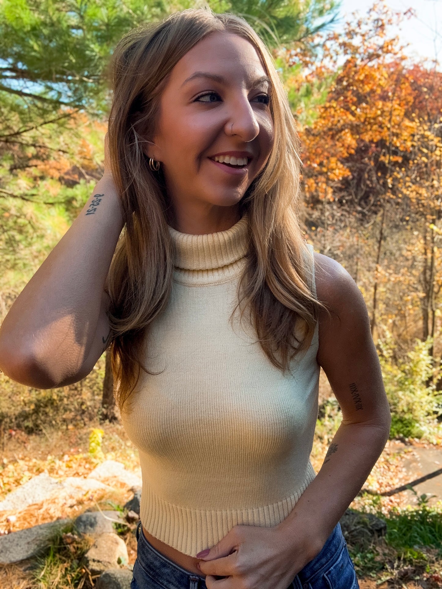 Sleeveless Turtleneck Knit Top