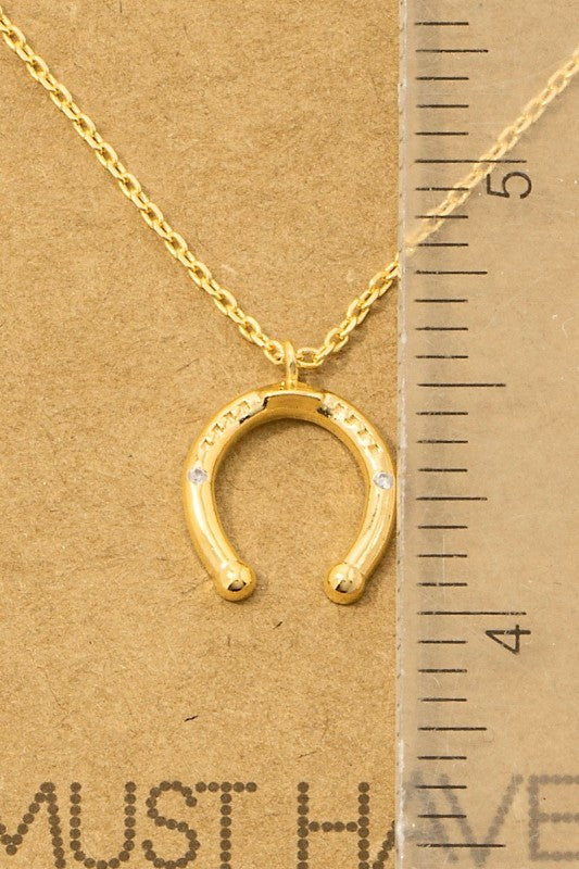 Western Charm Horseshoe Necklace