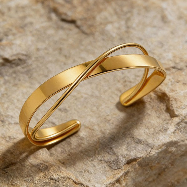 Minimal Moment Arm Cuff