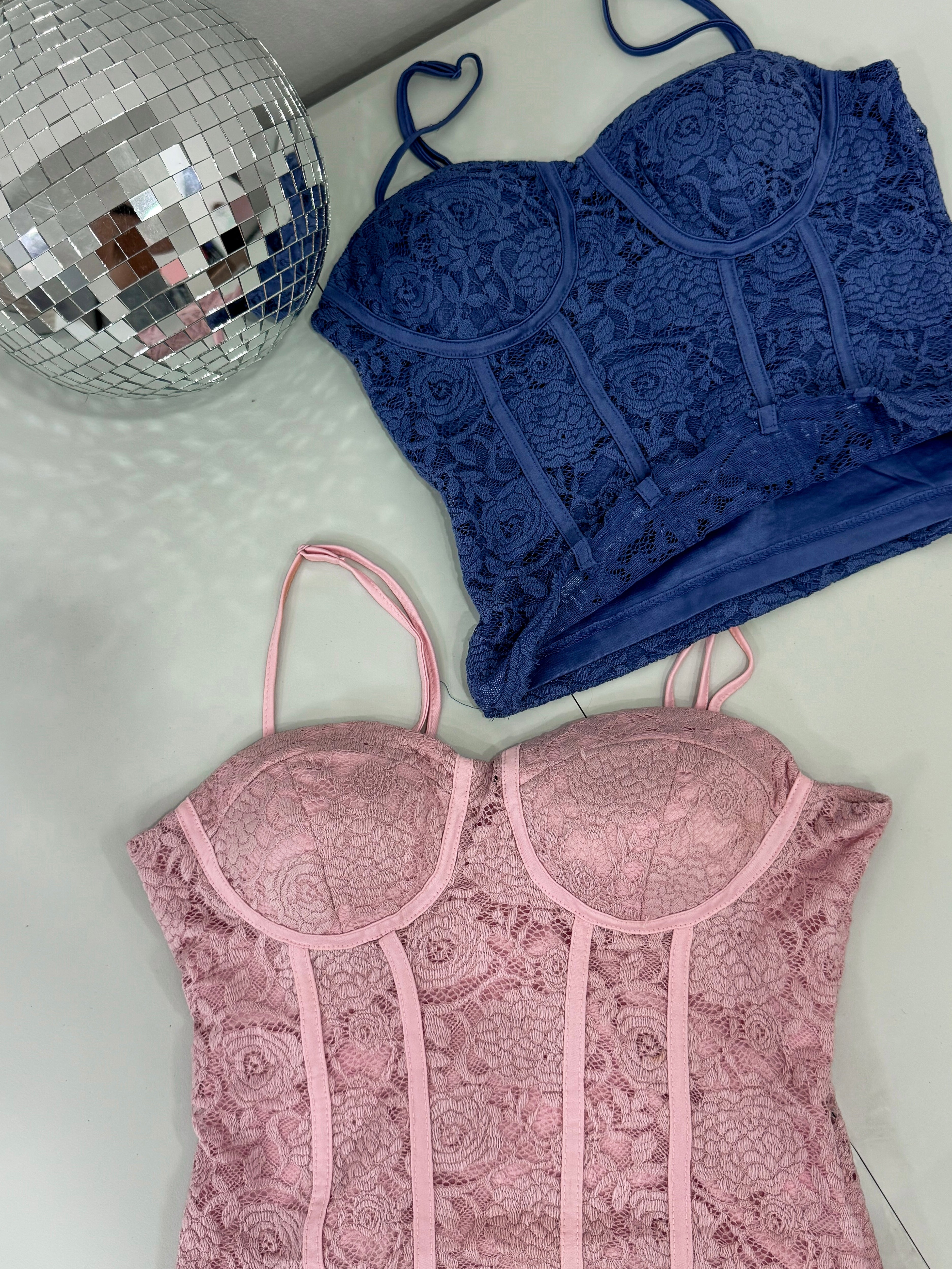 Romantic Whispers Lace Top – Sara Bauer Boutique
