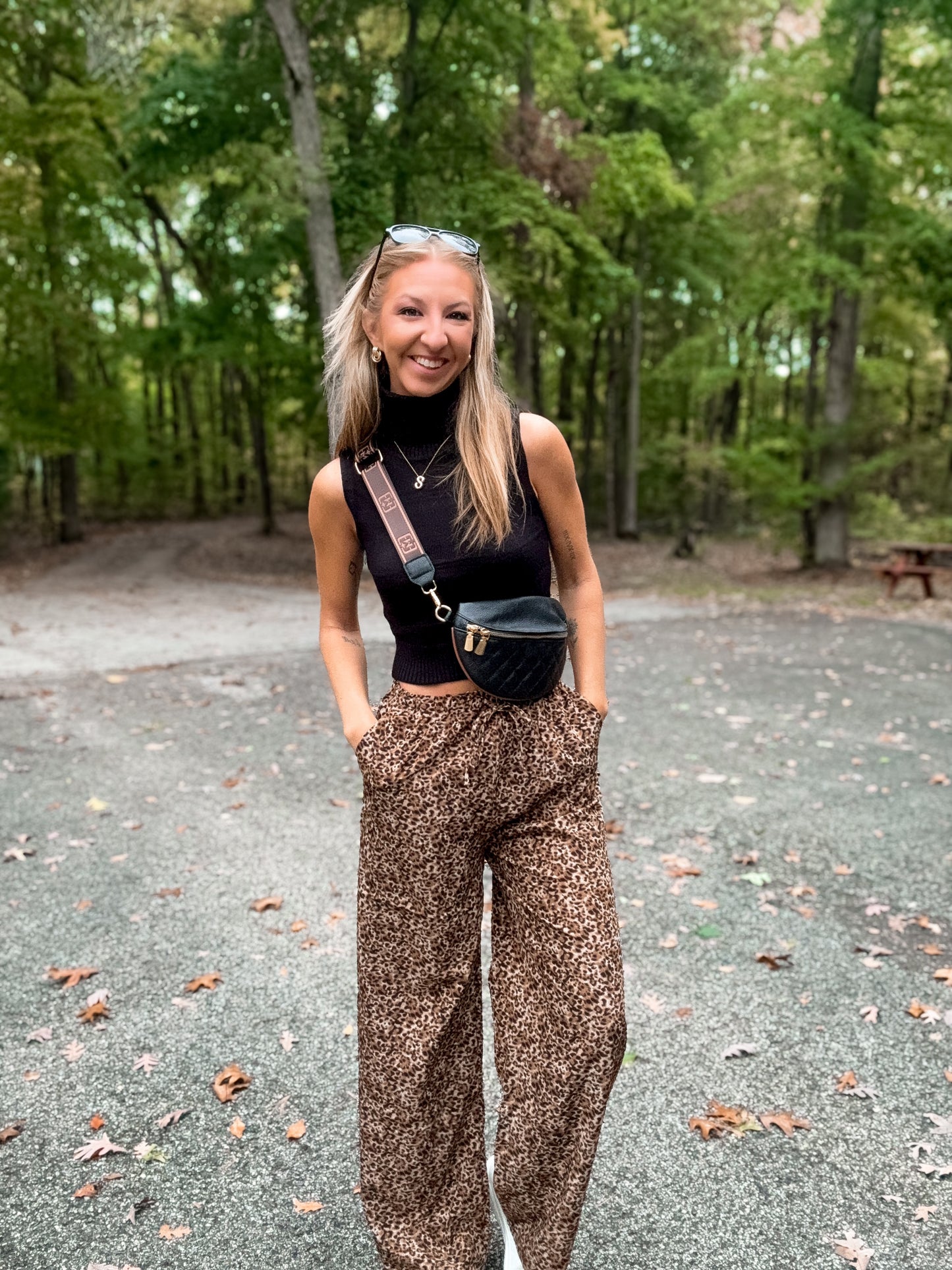 Sleeveless Turtleneck Knit Top