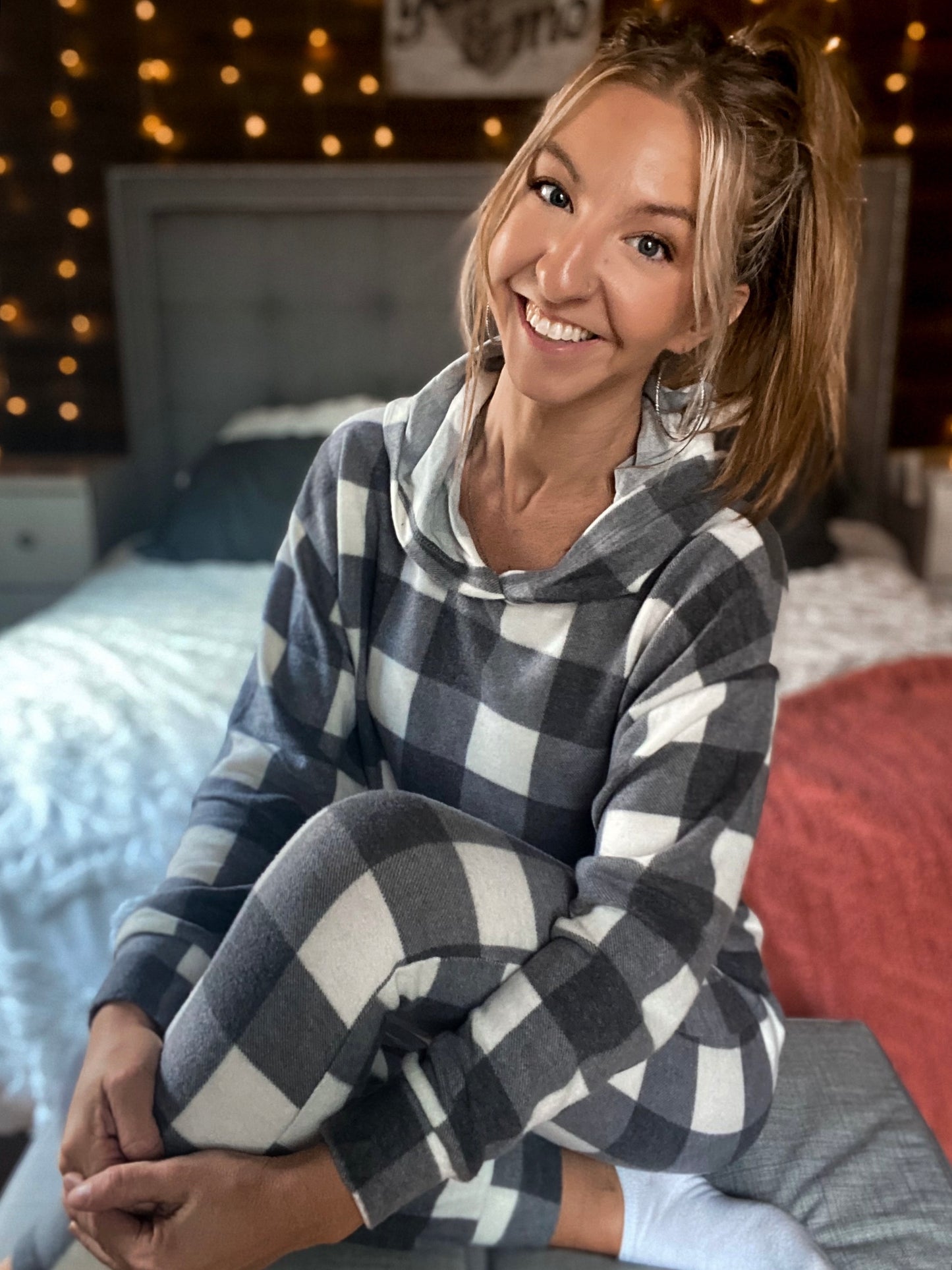 Plaiditude Cozy Set