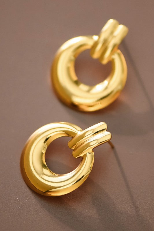 Dainty Gold Round Hoop Studs